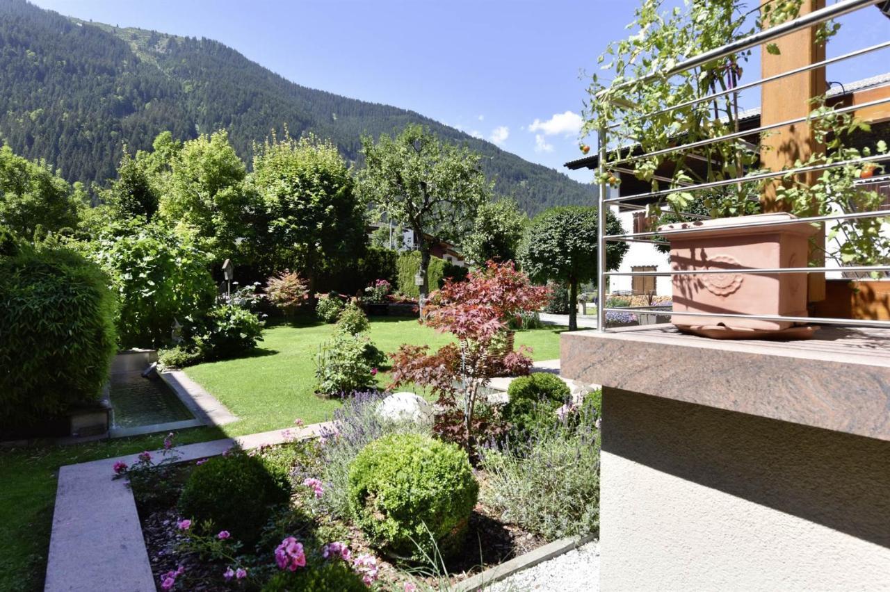 Alpenherz Apartments Sankt Gallenkirch Exterior photo